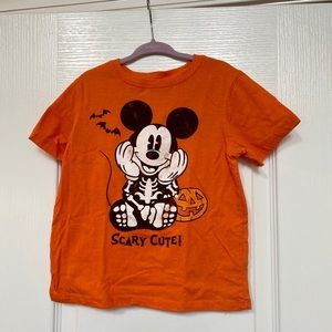 Halloween tee